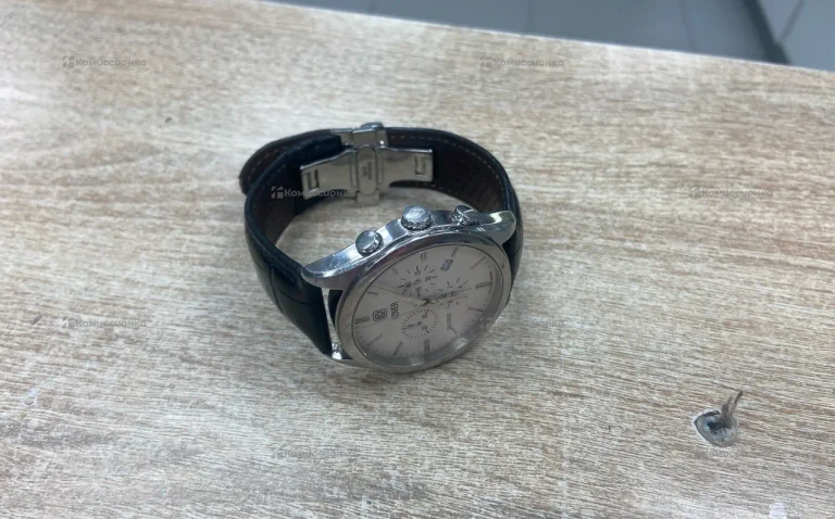 Часы  cover ref.c0161