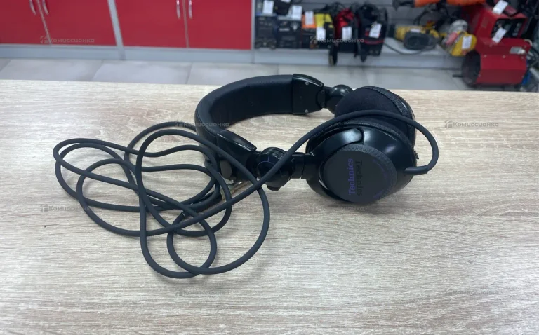 Наушники Technics