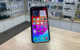 Apple iPhone 11 4/64 ГБ