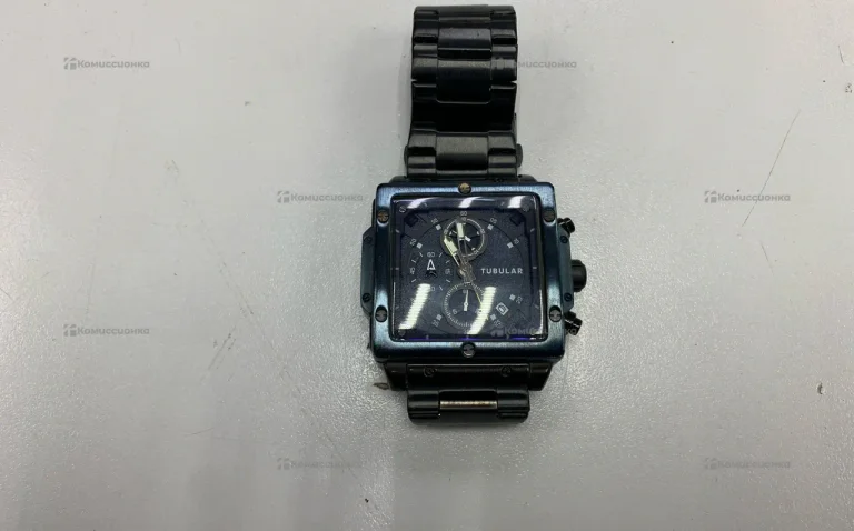 Часы Tubular 5605