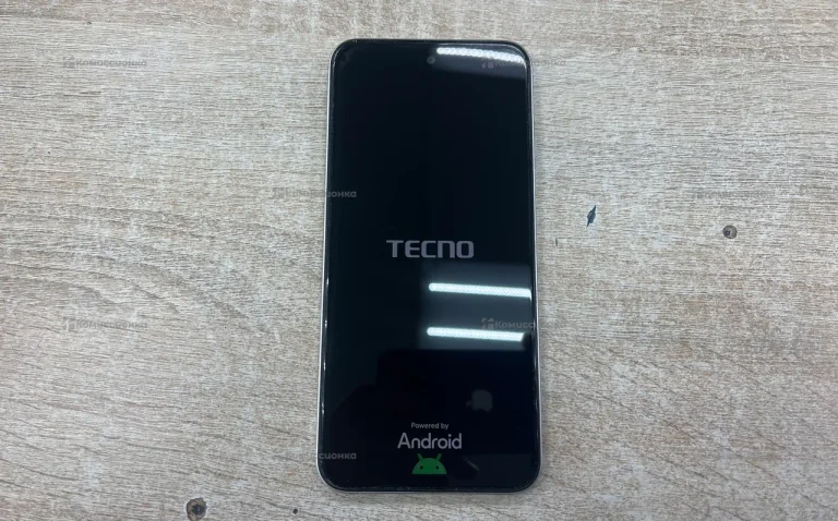 Tecno Spark 30C 4/128 ГБ