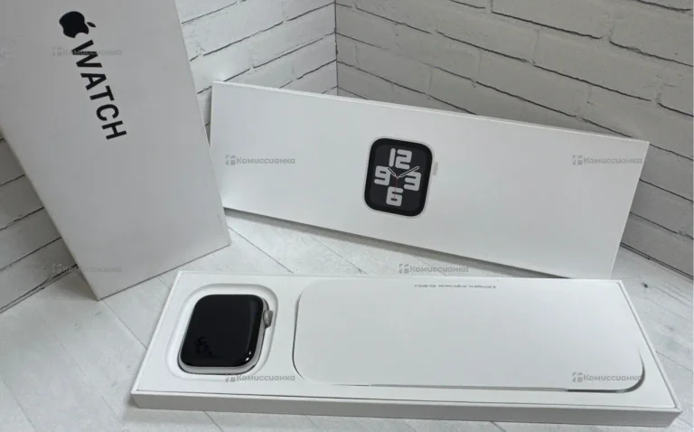 Часы  Apple Watch SE 2