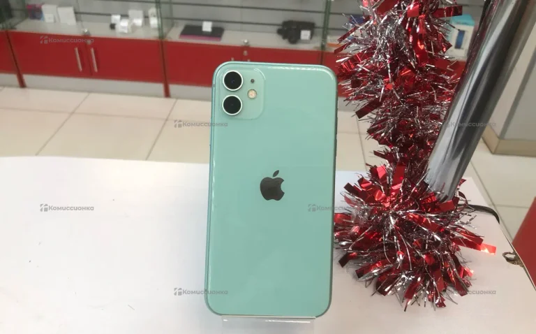 Apple iPhone 11 4/64 ГБ