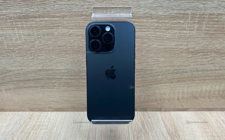 Apple iPhone 16 Pro 8/256 ГБ