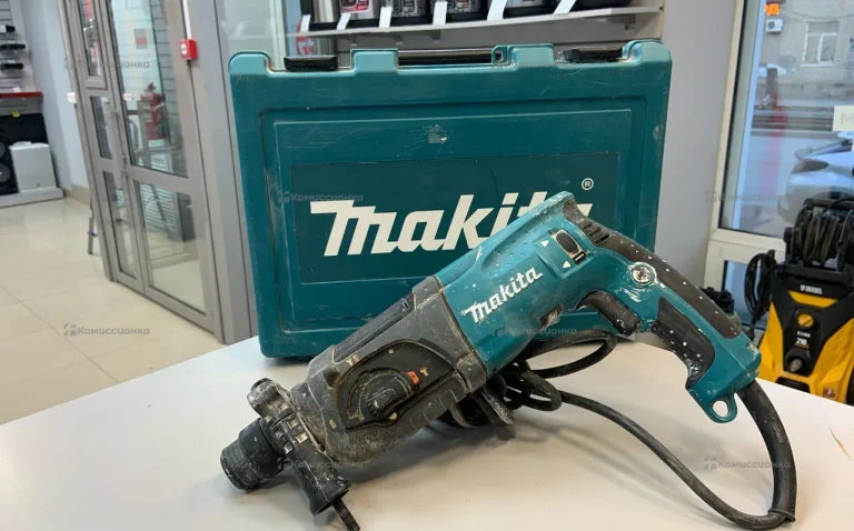 Перфоратор makita HR2470