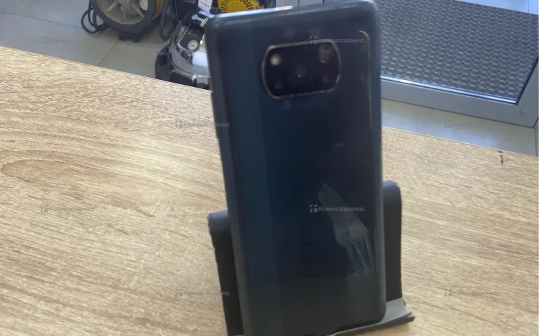 Xiaomi poco x3 6/128GB разбита задняя камера, поте