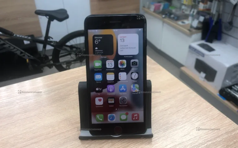 Apple iPhone 7 Plus 3/32 ГБ