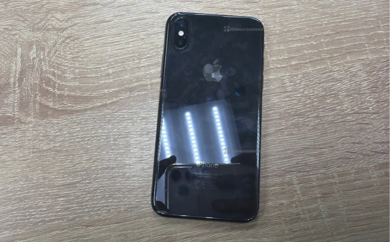 Apple iPhone X 3/256 ГБ