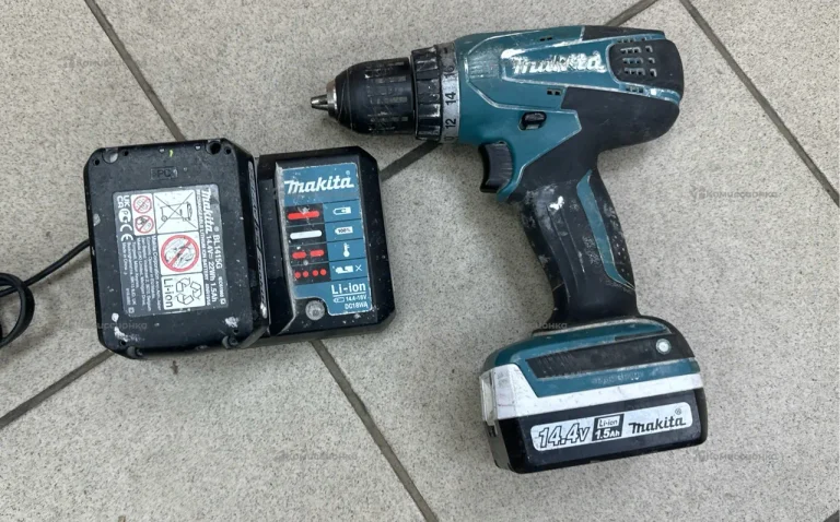 Дрель-шуруповерт makita DF347D