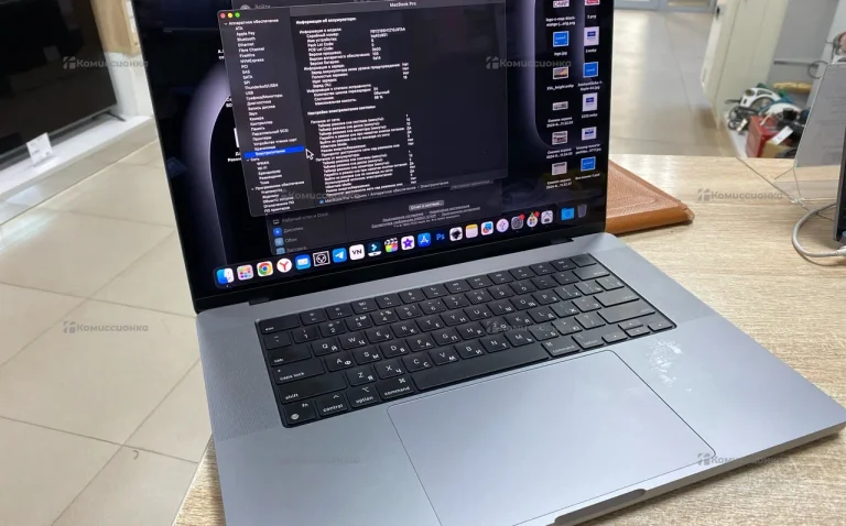 Ноутбук  MacBook Pro M1 Pro