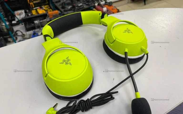 Игровые наушники Razer Kaira Green