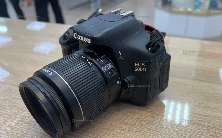 Фотоаппарат Canon EOS600d