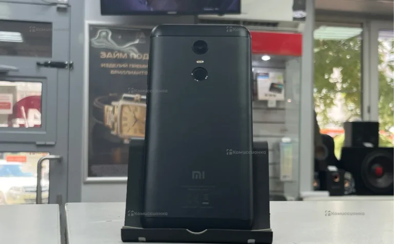 Xiaomi 5 plus 4/64 *8