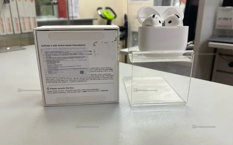 Наушники Apple AirPods 4