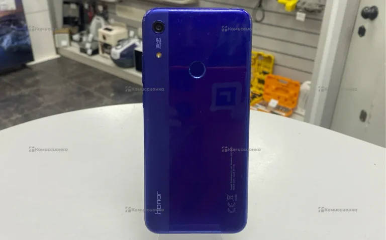 Honor 8A 2/32 ГБ
