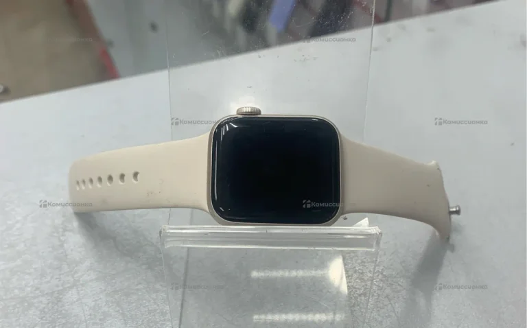 Часы  Apple Watch SE 2024 40mm