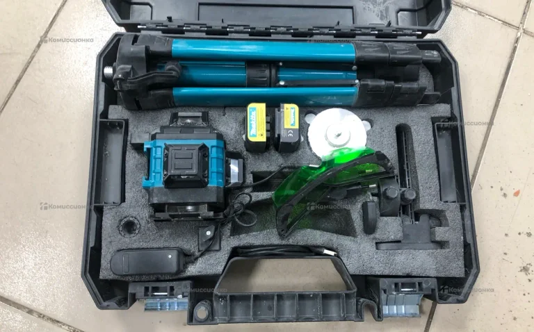лазерный уровень Makita rep с треногой