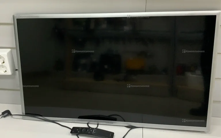 Телевизор Samsung UE32M5550AU