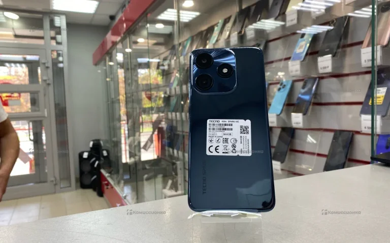 Tecno Spark 10C 4/64 ГБ