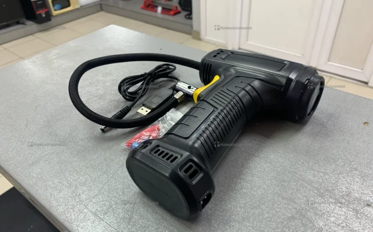 Компрессор автомобильный Car Air Pump