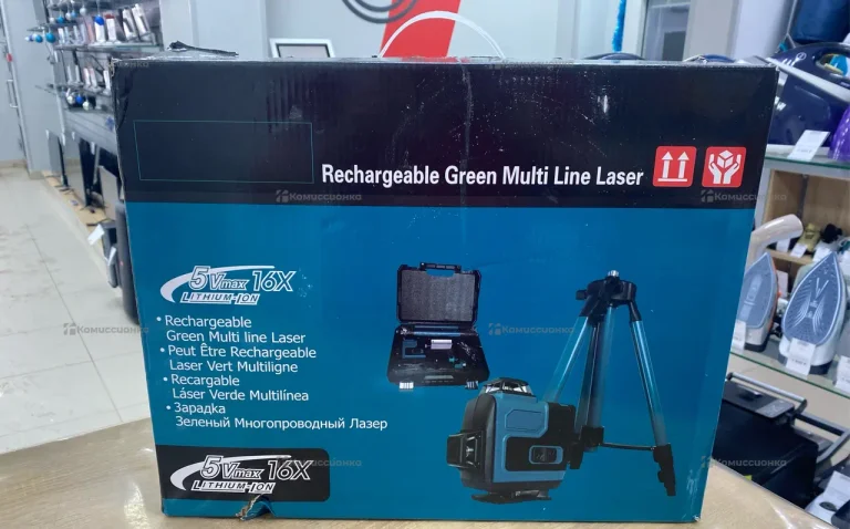 Лазерный уровень в кейсе 4D