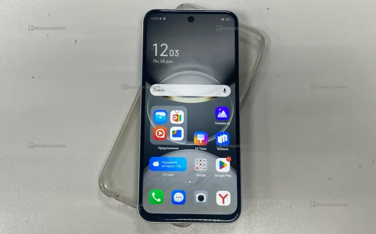 Tecno Spark 30C 6/128 ГБ