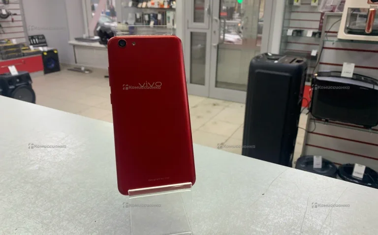 Телефон Vivo Y71 6/128 ГБ