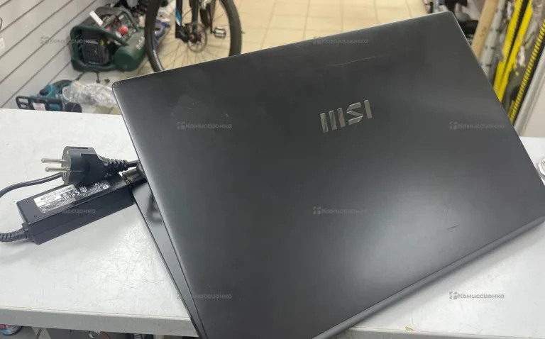 Ноутбук  msi modern