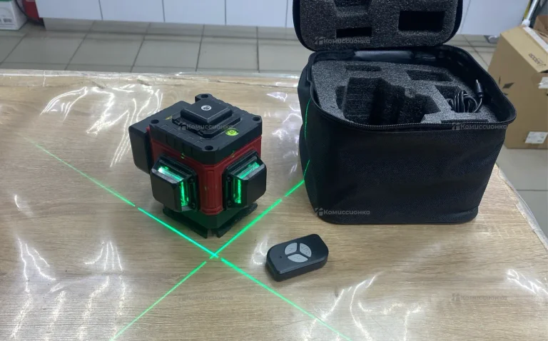 Лазерный уровень Elitech 12Л-зел