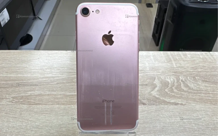 Apple iPhone 7 32 ГБ