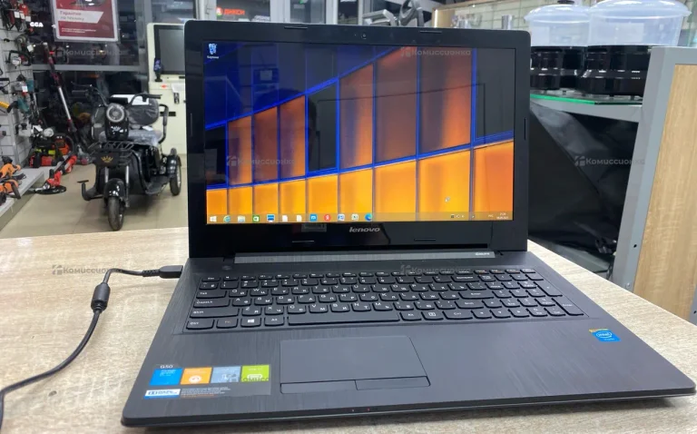 Ноутбук  Lenovo G50-30