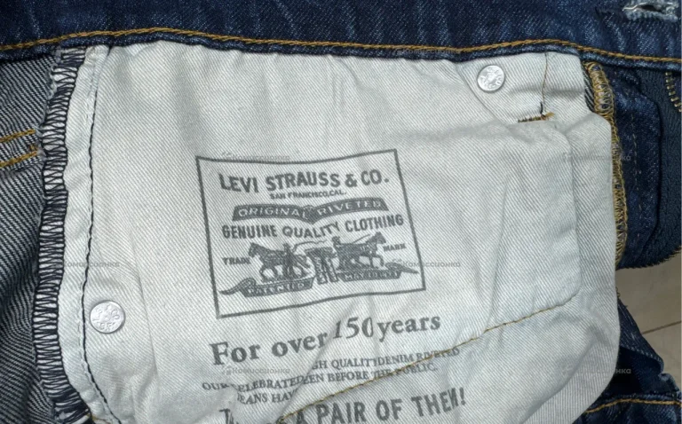 Джинсы Levis (32/32)