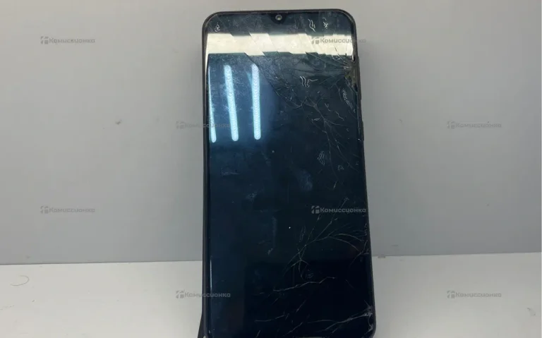 Samsung Galaxy A30 4/64 ГБ