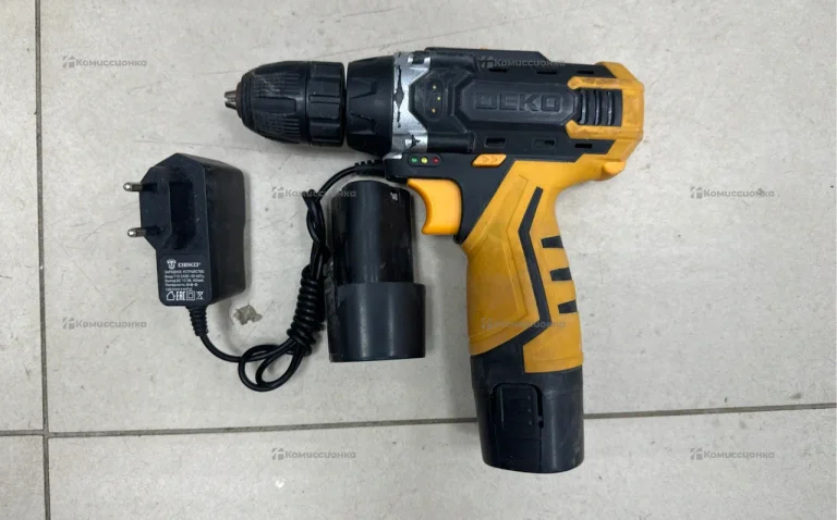 Аккумуляторная дрель-шуруповерт DEKO Banger 12V