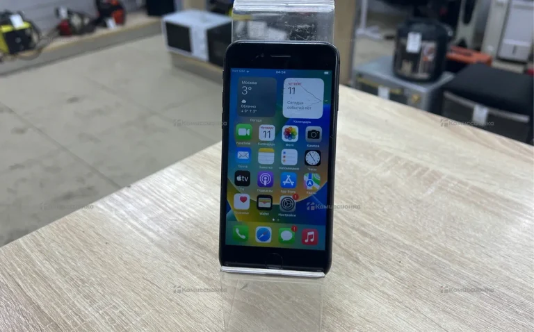 Apple iPhone 8 2/64 ГБ