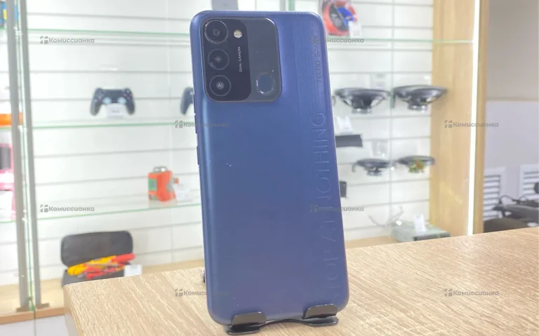 Tecno Spark 8C 4/64 ГБ