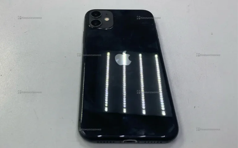 Apple iPhone 11 4/64 ГБ