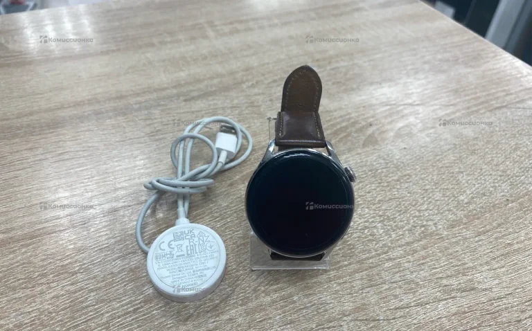 Часы Huawei Watch 3