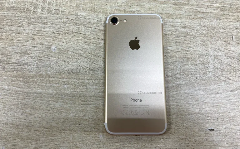 Apple iPhone 7 2/32 ГБ