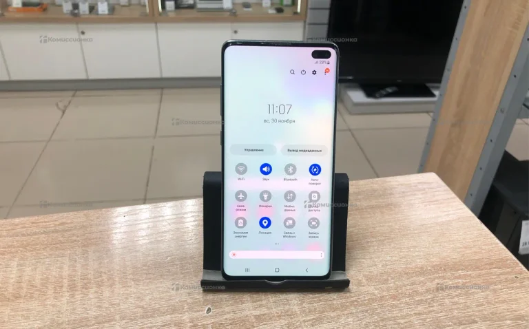 Samsung Galaxy S10+ 8/128 ГБ
