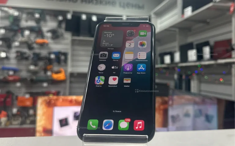 Apple iPhone XR 3/64 ГБ