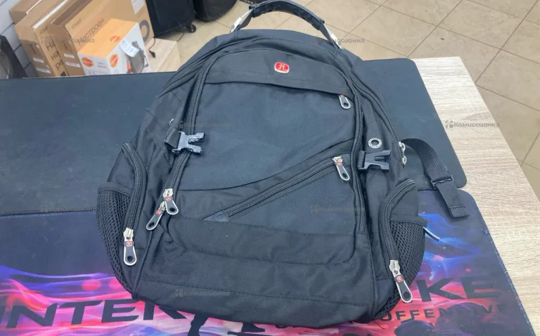 Рюкзак много секционный