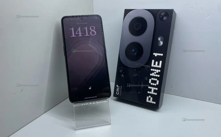 Nothing Phone (1) 8/256 ГБ
