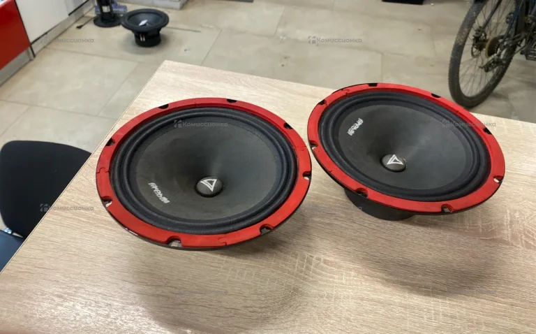 Колонка  Aura Fireball 80 121w