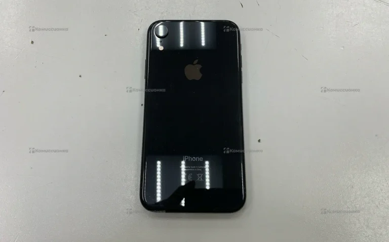 Apple iPhone XR 64Gb:
