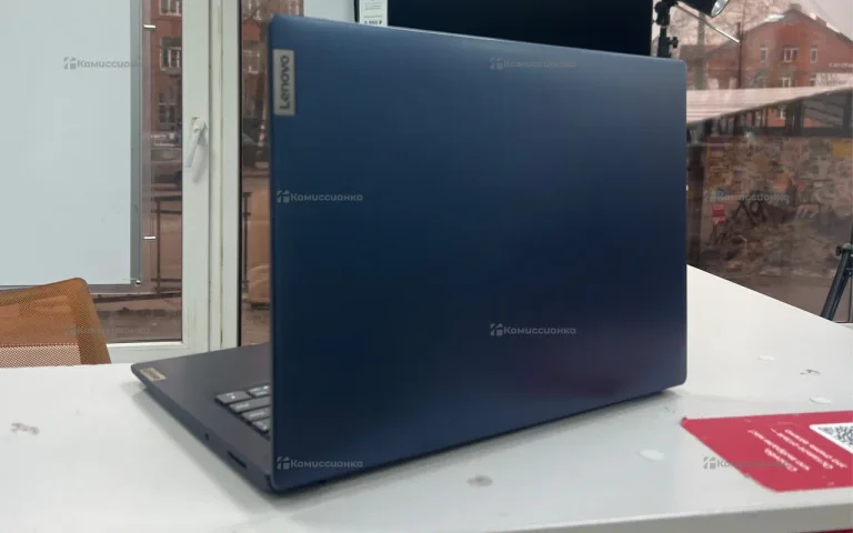 Ноутбук  Lenovo ideapad 3 14ADA05