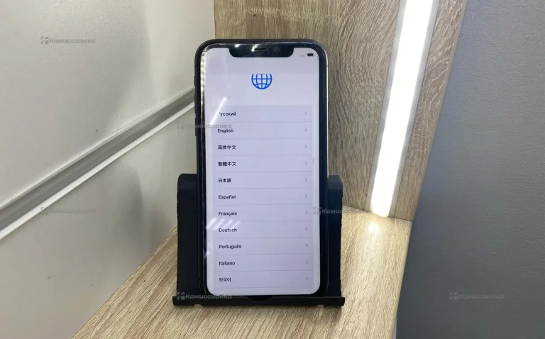 Apple iPhone 11 4/64 ГБ