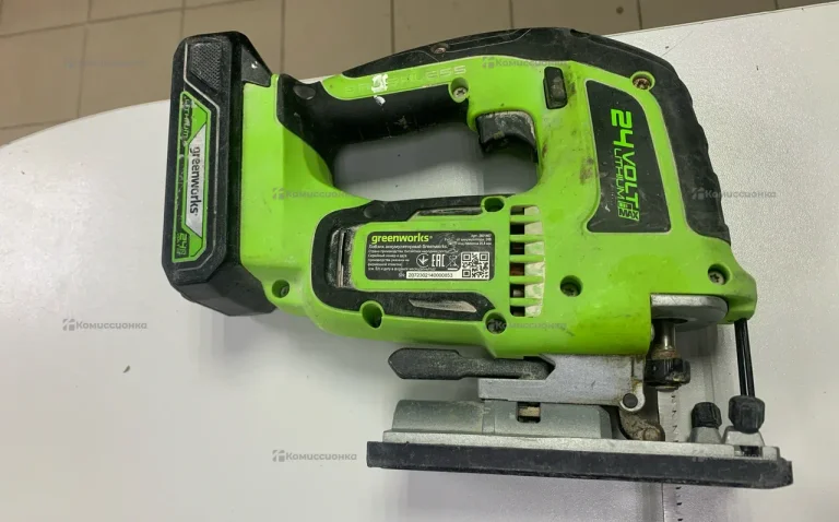 Лобзик аккумуляторный greenworks