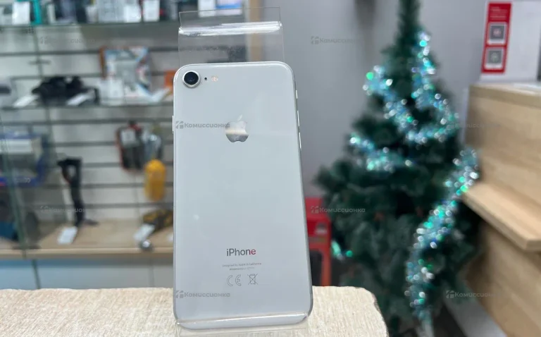 Apple iPhone 8 2/64 ГБ