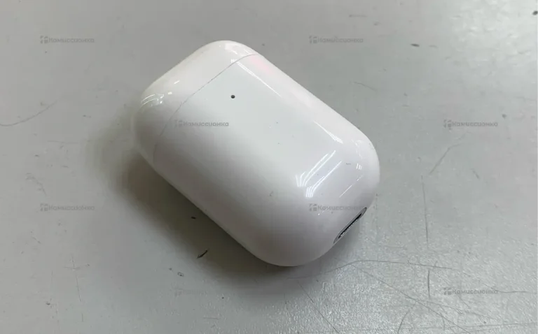 Наушники белые